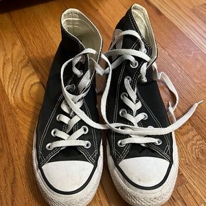 Black high top converse